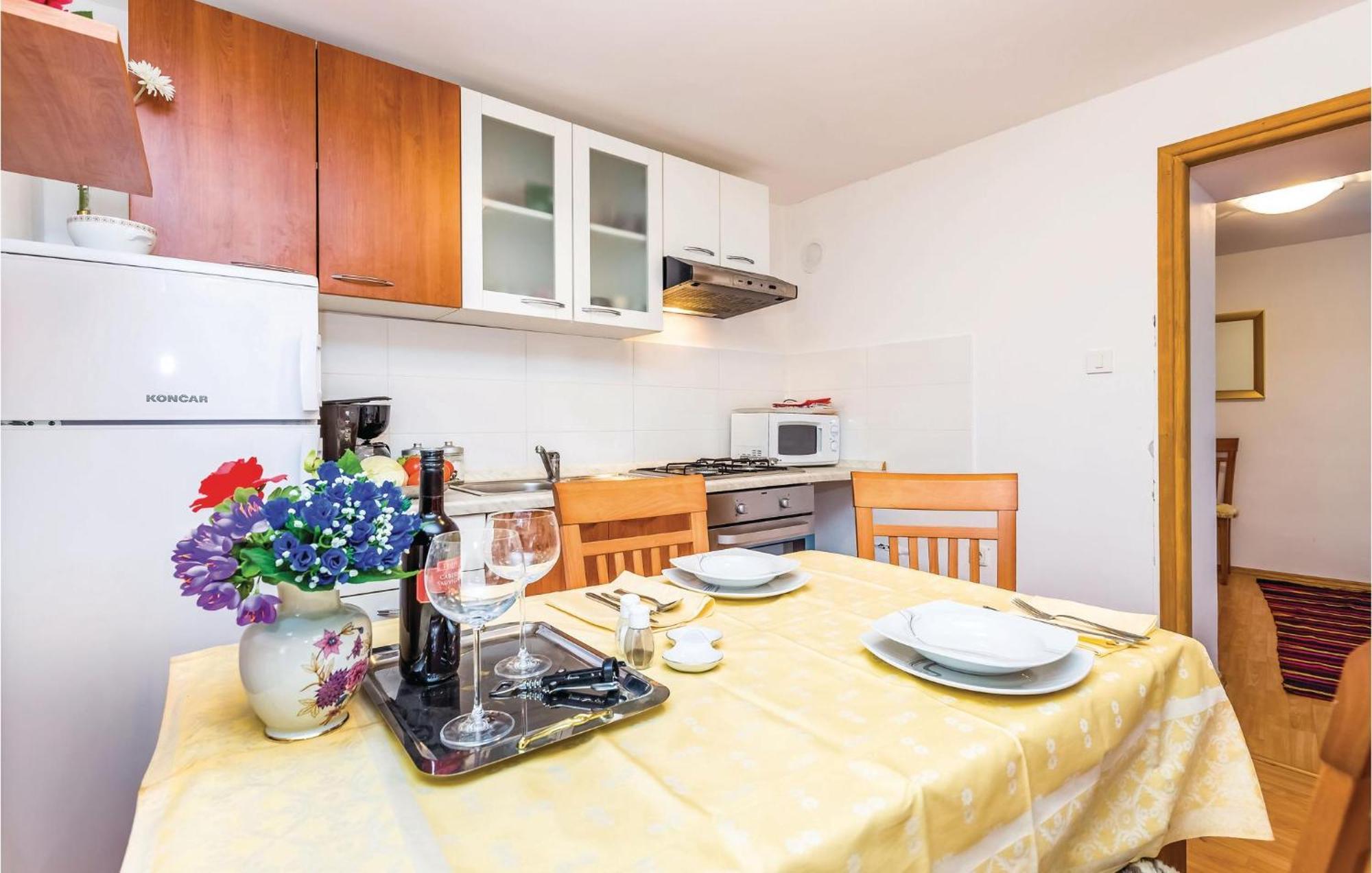 Awesome Apartment In Senj With Wifi Екстер'єр фото
